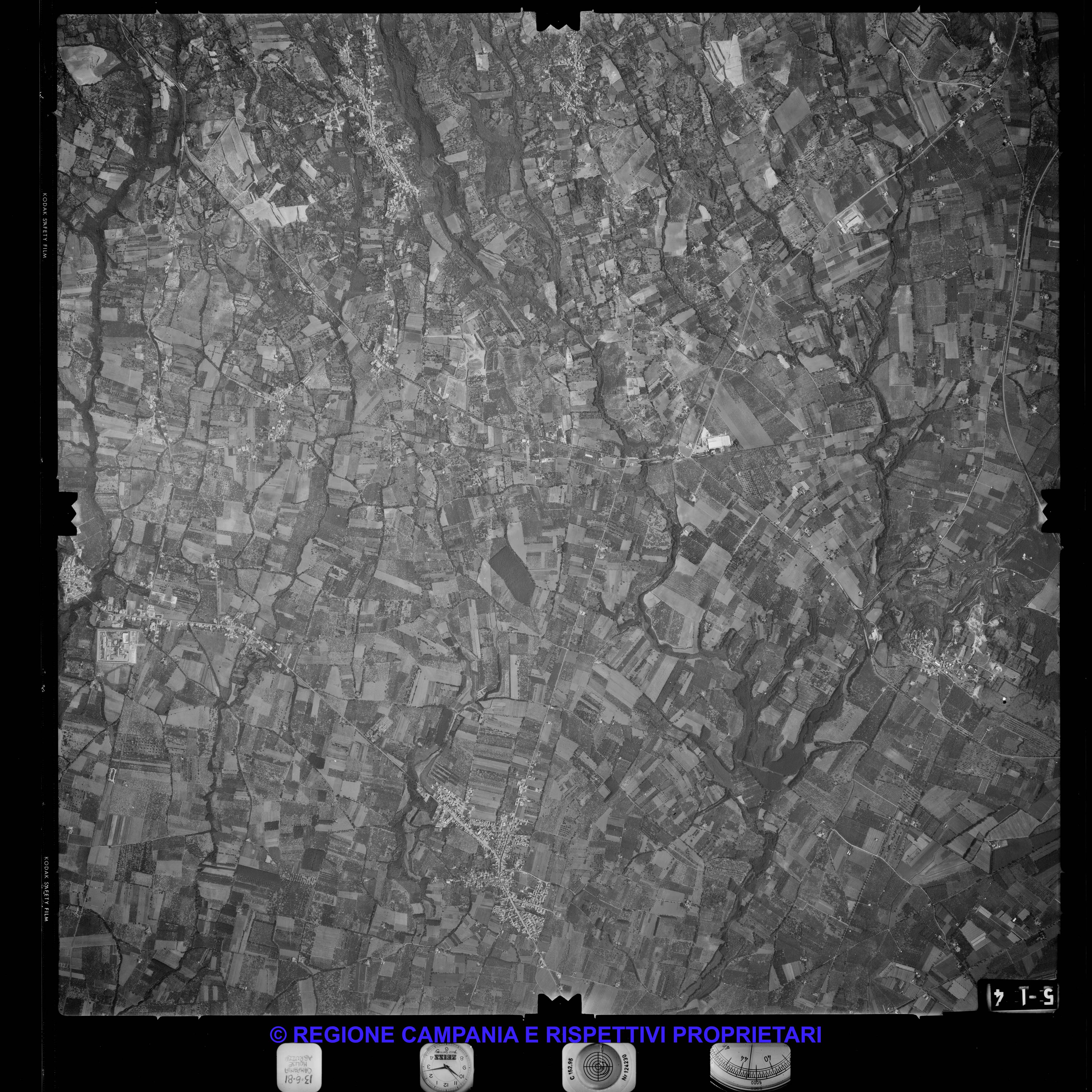 AEROFOTO IGM 1981 514 AEROFOTO IGM 1981 514