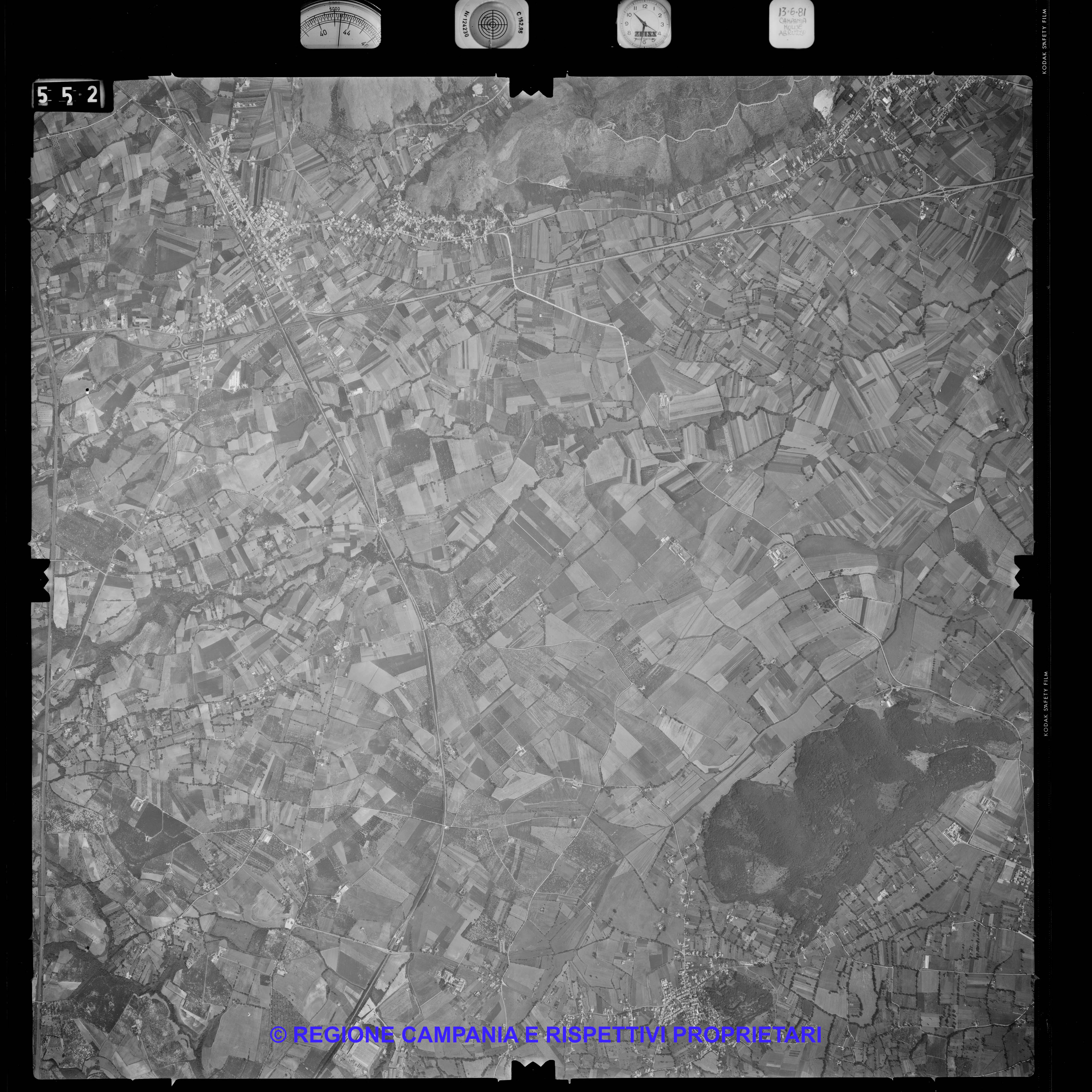 AEROFOTO IGM 1981 552 AEROFOTO IGM 1981 552