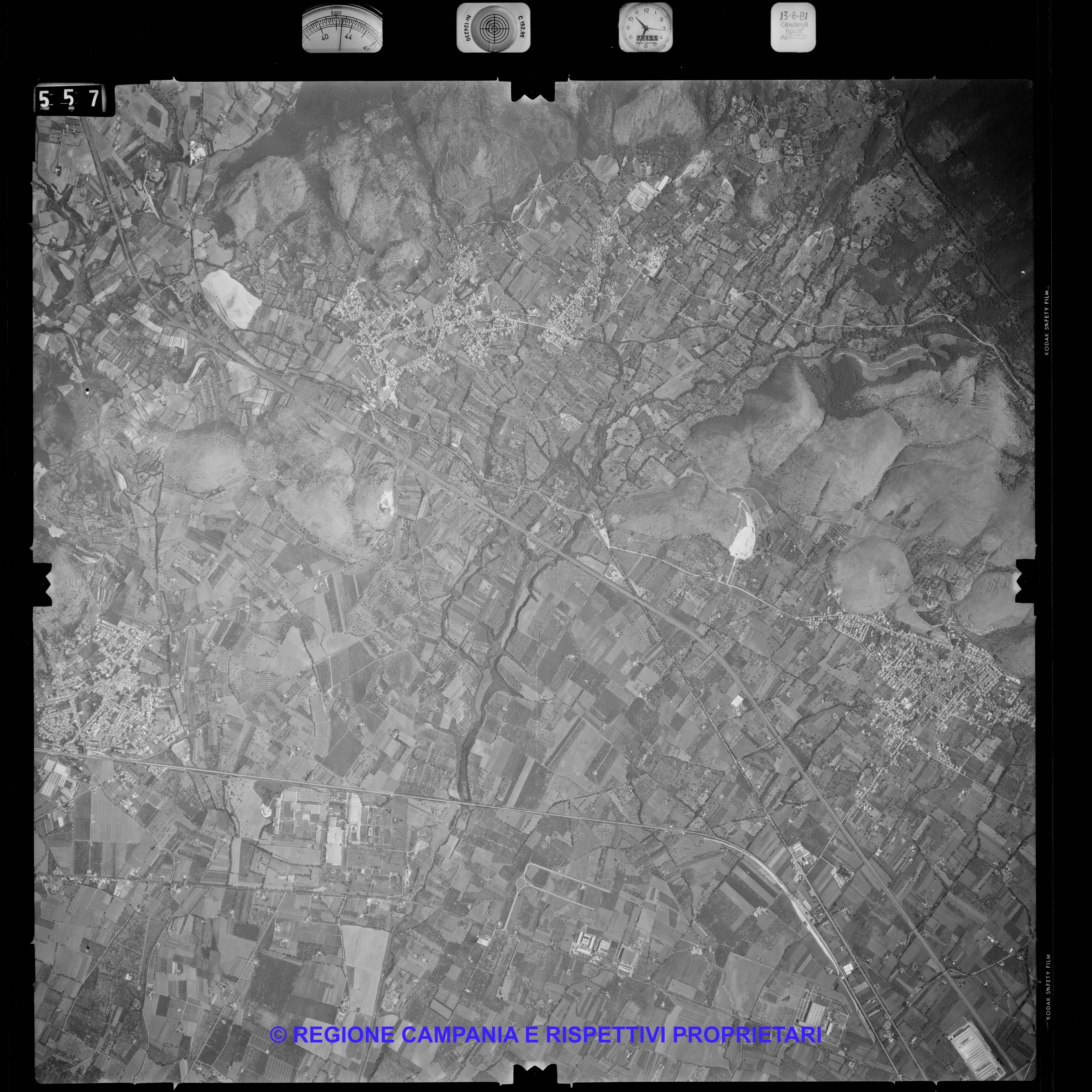 AEROFOTO IGM 1981 557