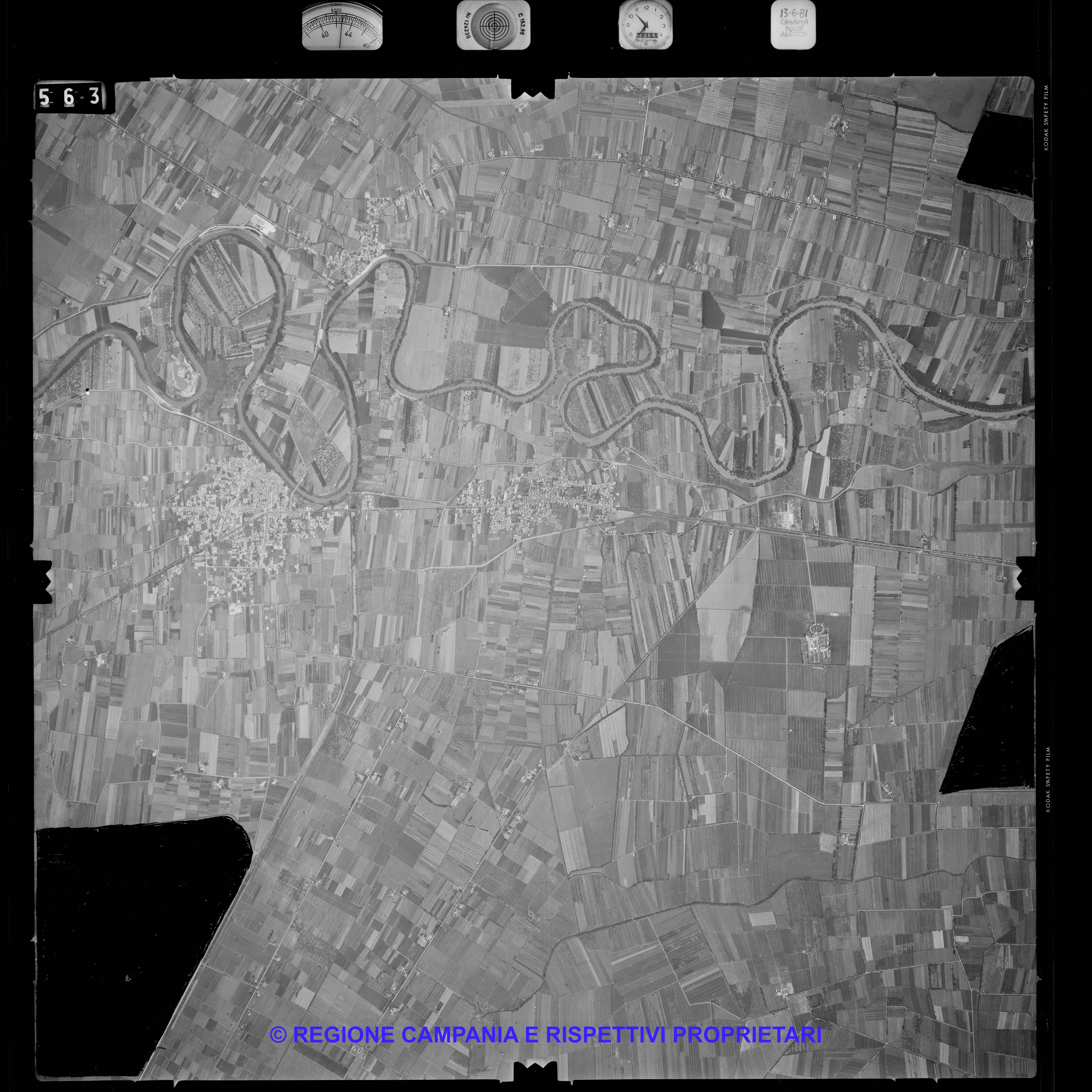AEROFOTO IGM 1981 563