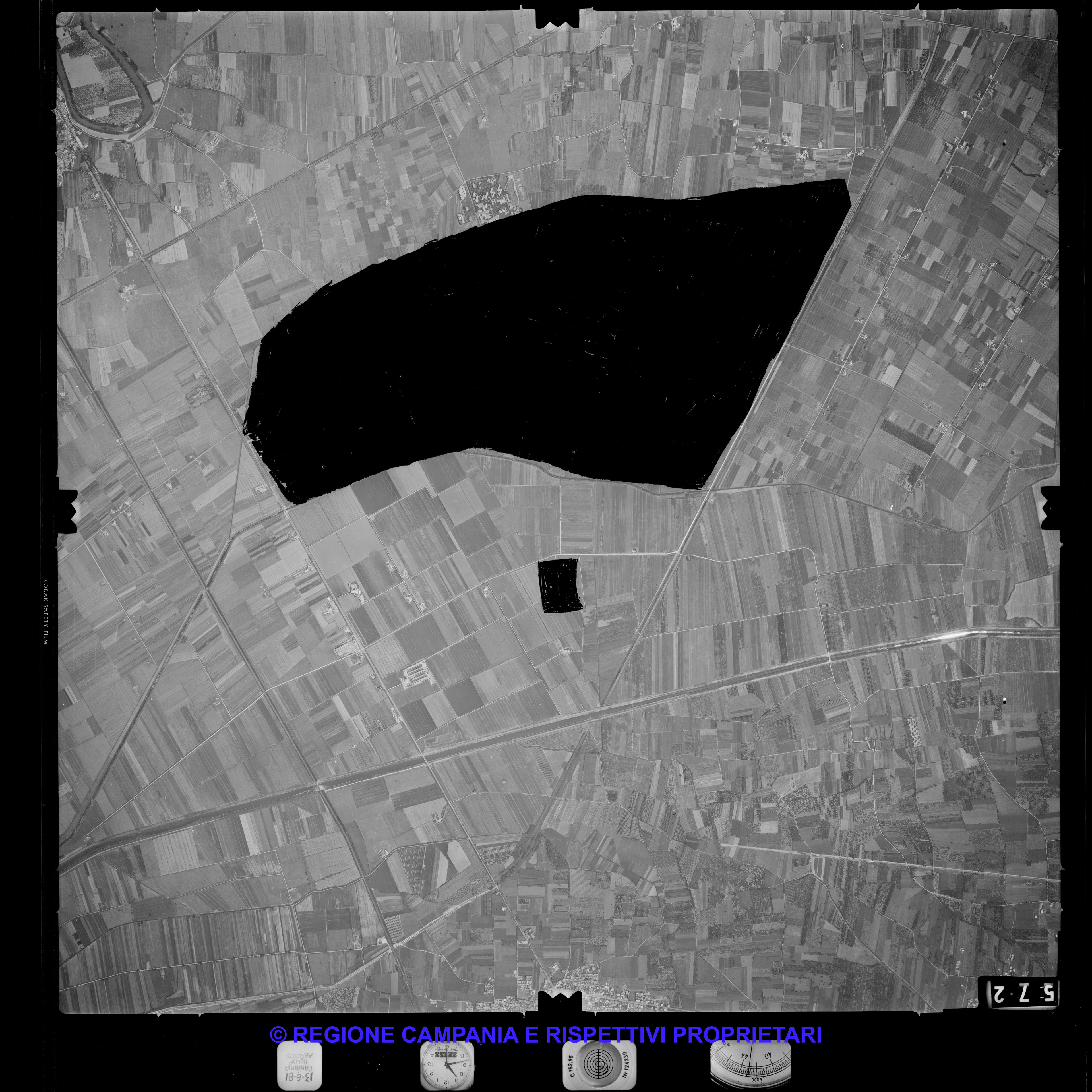AEROFOTO IGM 1981 572 AEROFOTO IGM 1981 572