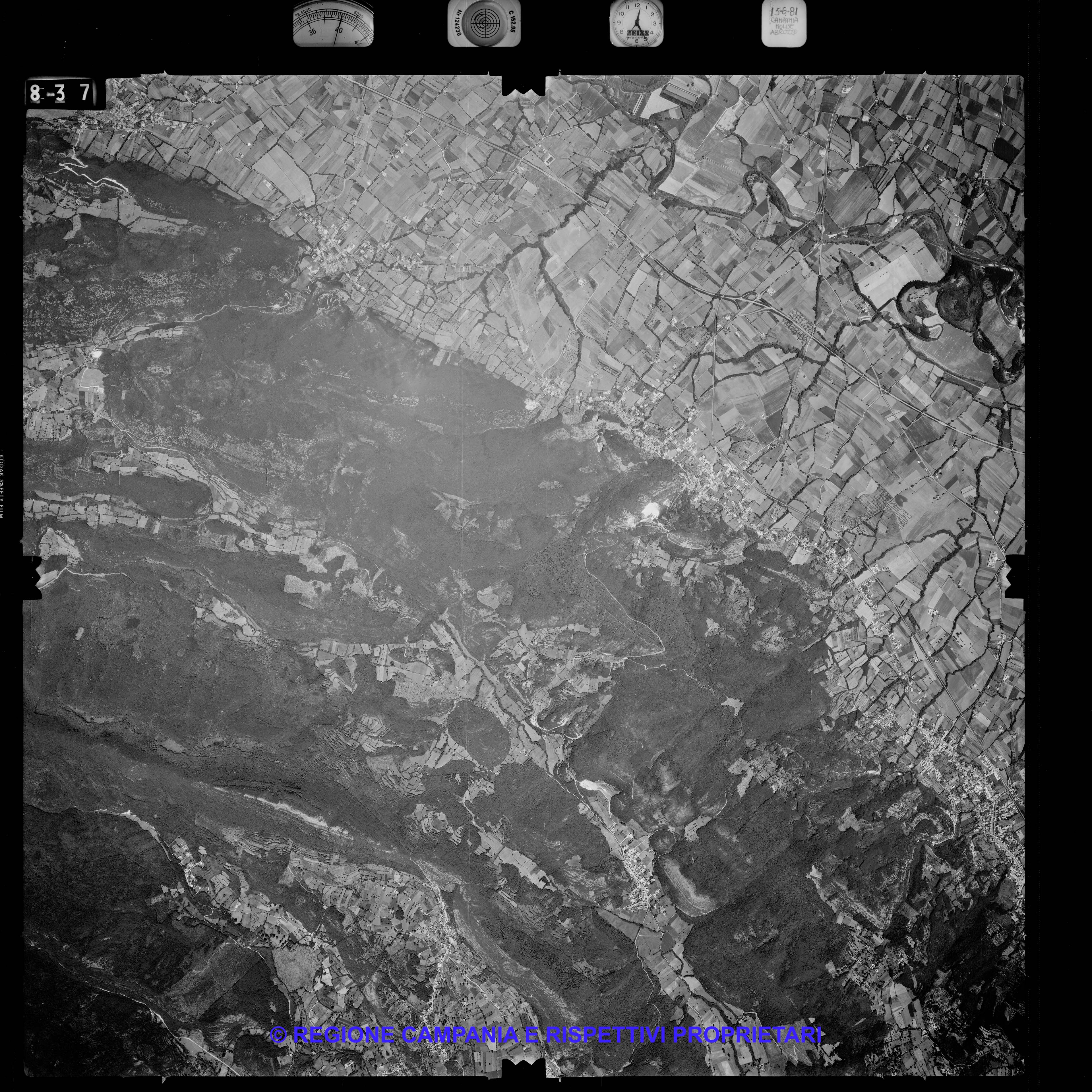 AEROFOTO IGM 1981 837