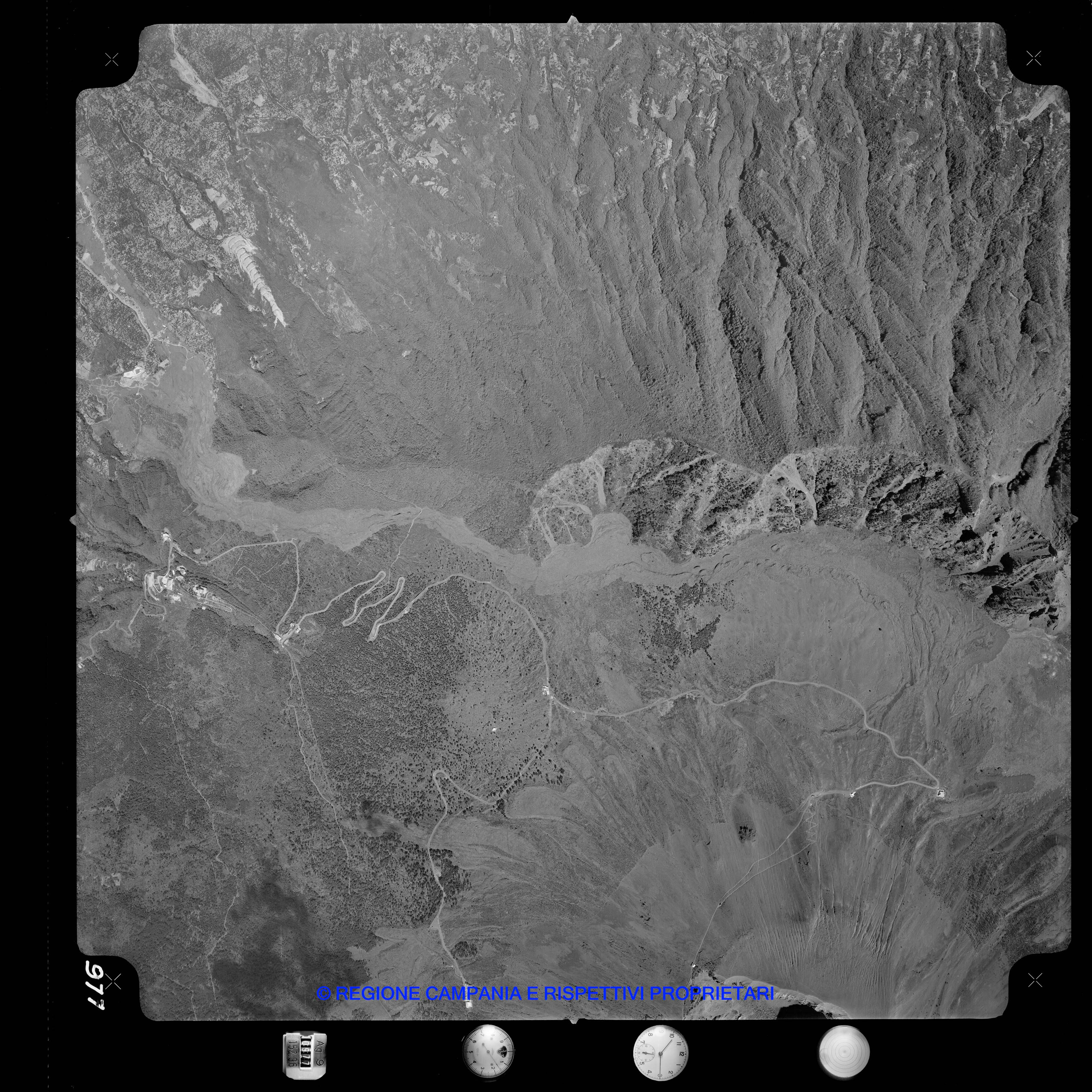 AEROFOTO IGM 1974 977
