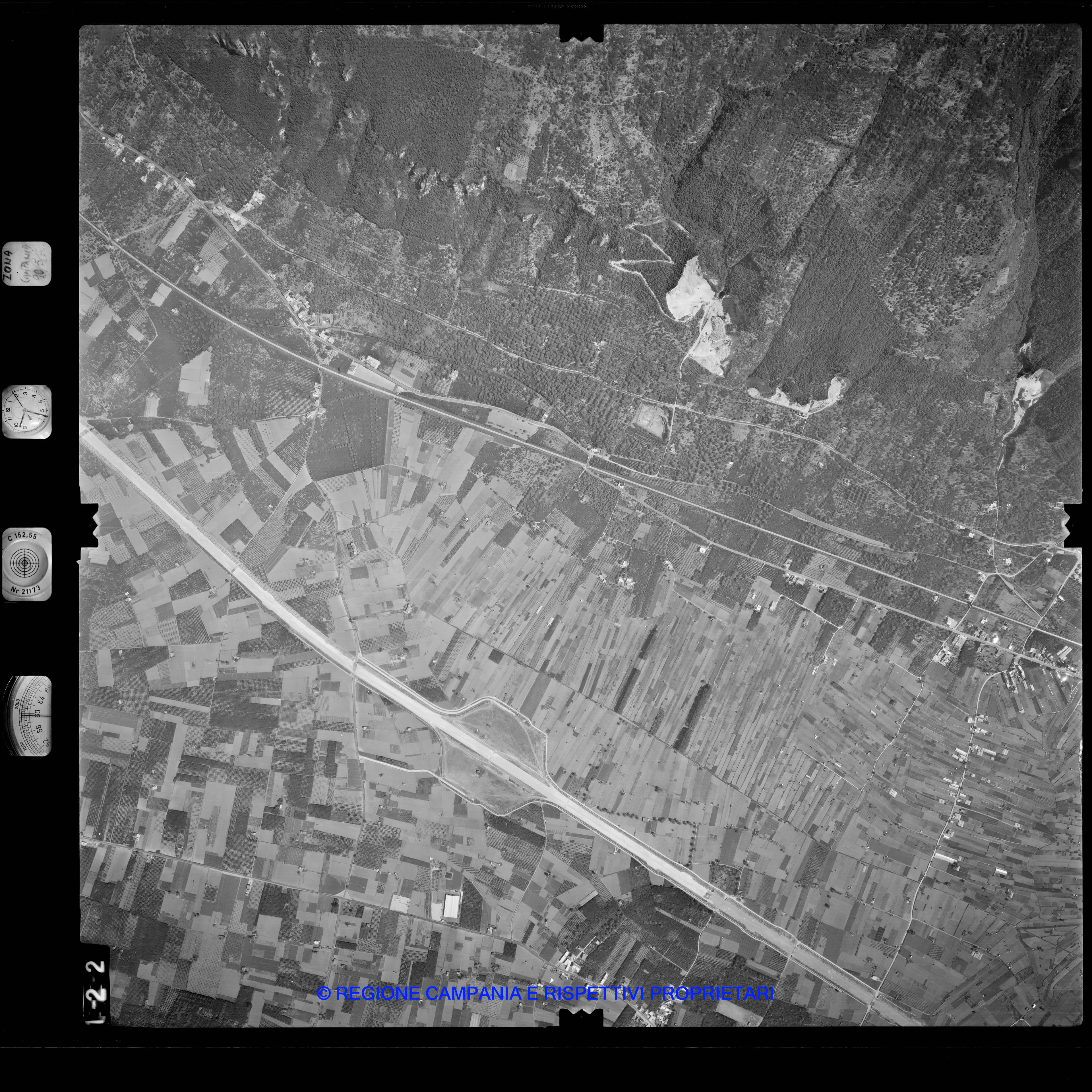 AEROFOTO IGM 1974 122