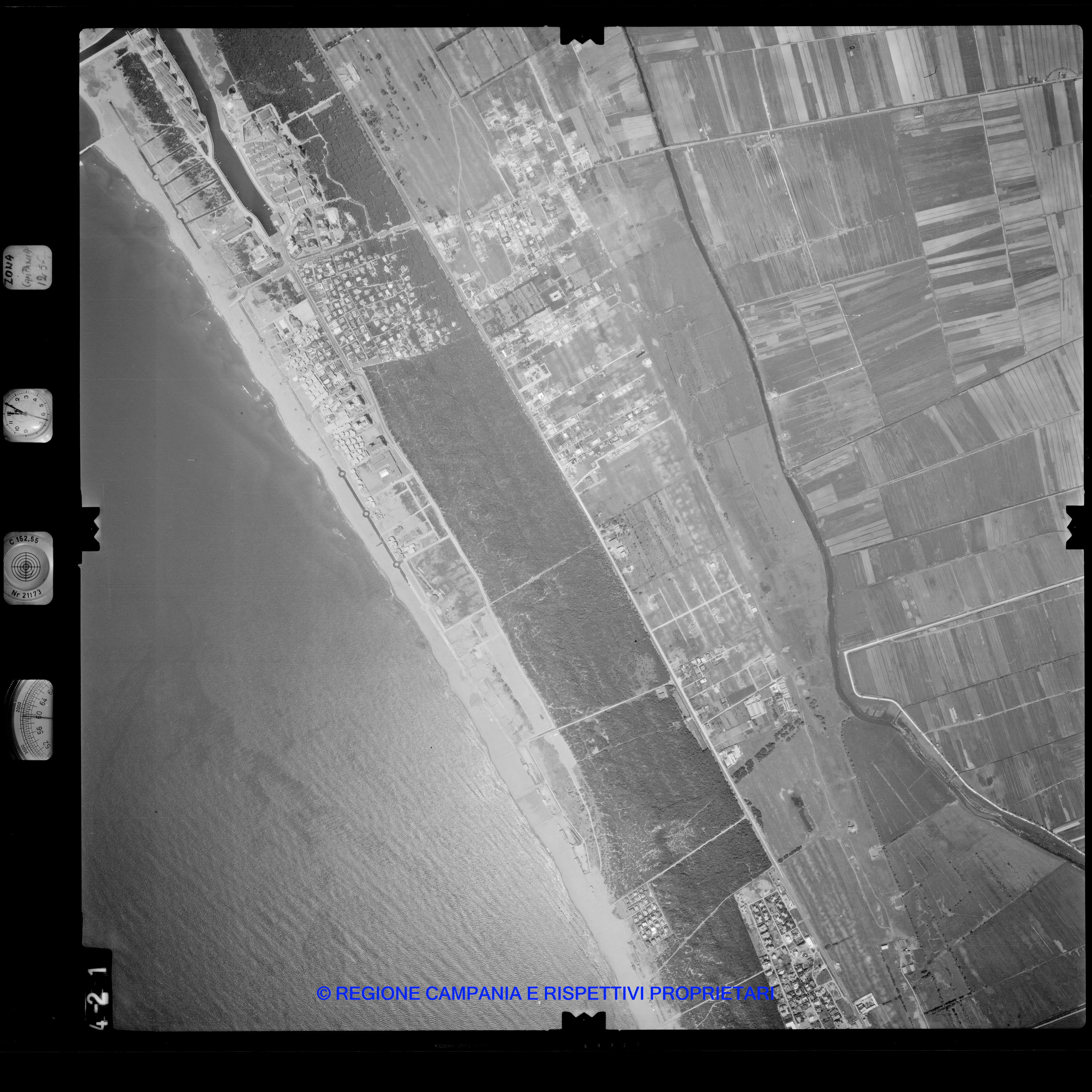 AEROFOTO IGM 1974 421